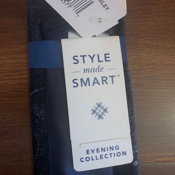 🌿SALE🌿 RYAN SEACREST Blue Silk Necktie - Picture 5 of 7